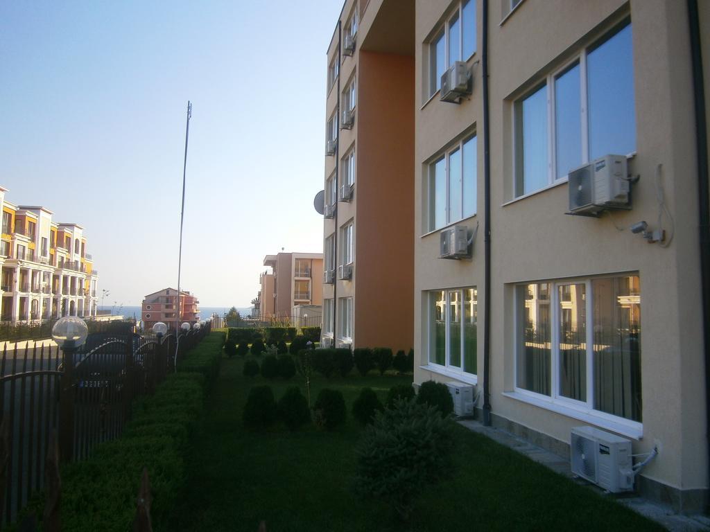 Anna Marina Apartments Sveti Vlas Ngoại thất bức ảnh