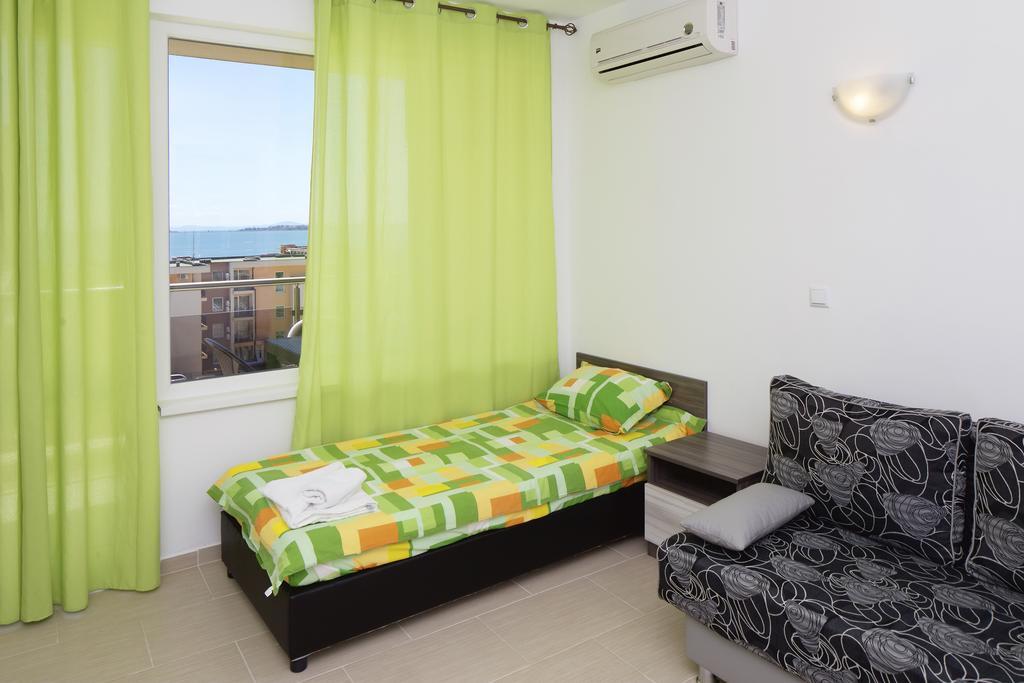 Anna Marina Apartments Sveti Vlas Ngoại thất bức ảnh