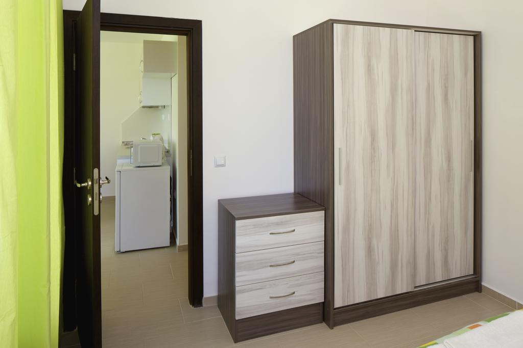 Anna Marina Apartments Sveti Vlas Ngoại thất bức ảnh