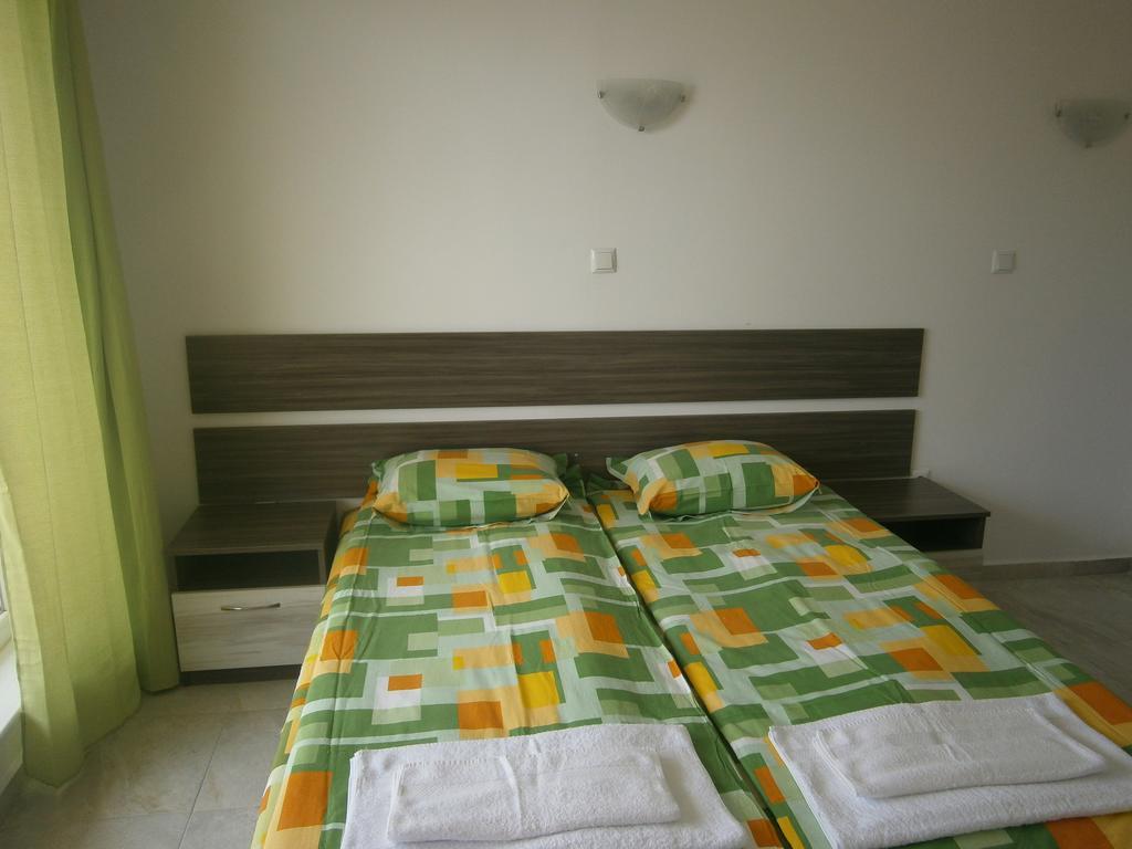 Anna Marina Apartments Sveti Vlas Ngoại thất bức ảnh