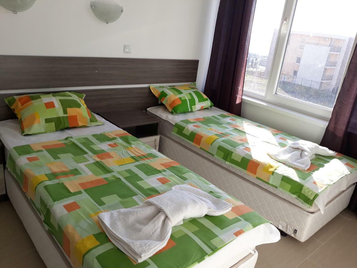 Anna Marina Apartments Sveti Vlas Ngoại thất bức ảnh